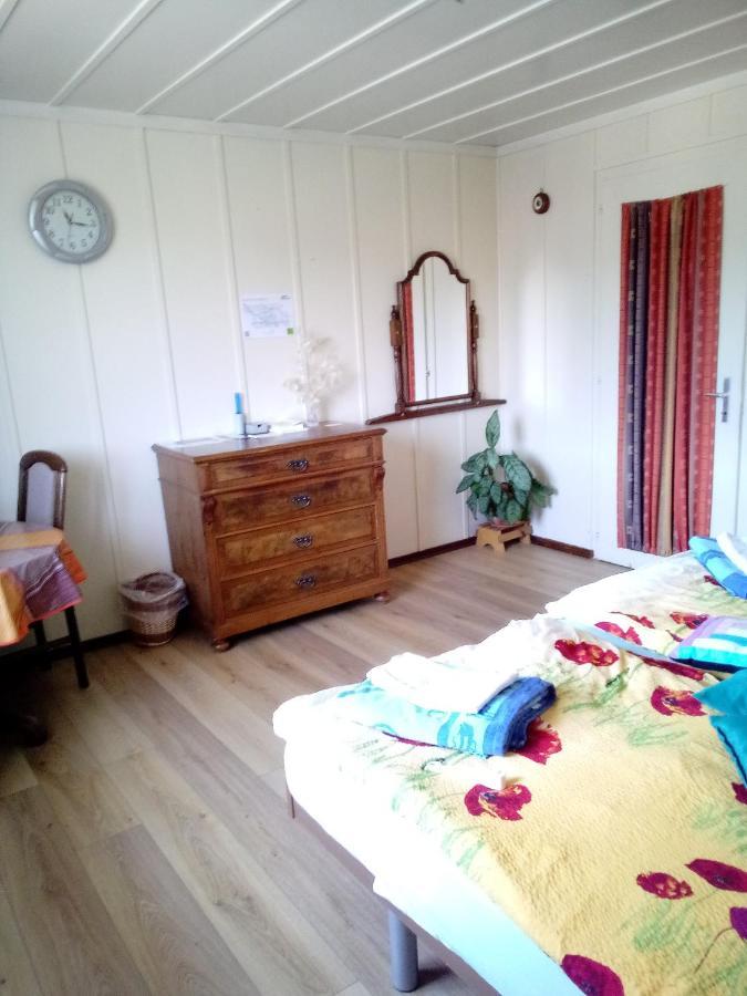 Chambre D'Hotes Petit Martel Les Ponts-de-Martel Eksteriør bilde